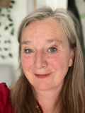 Lotte Tænner